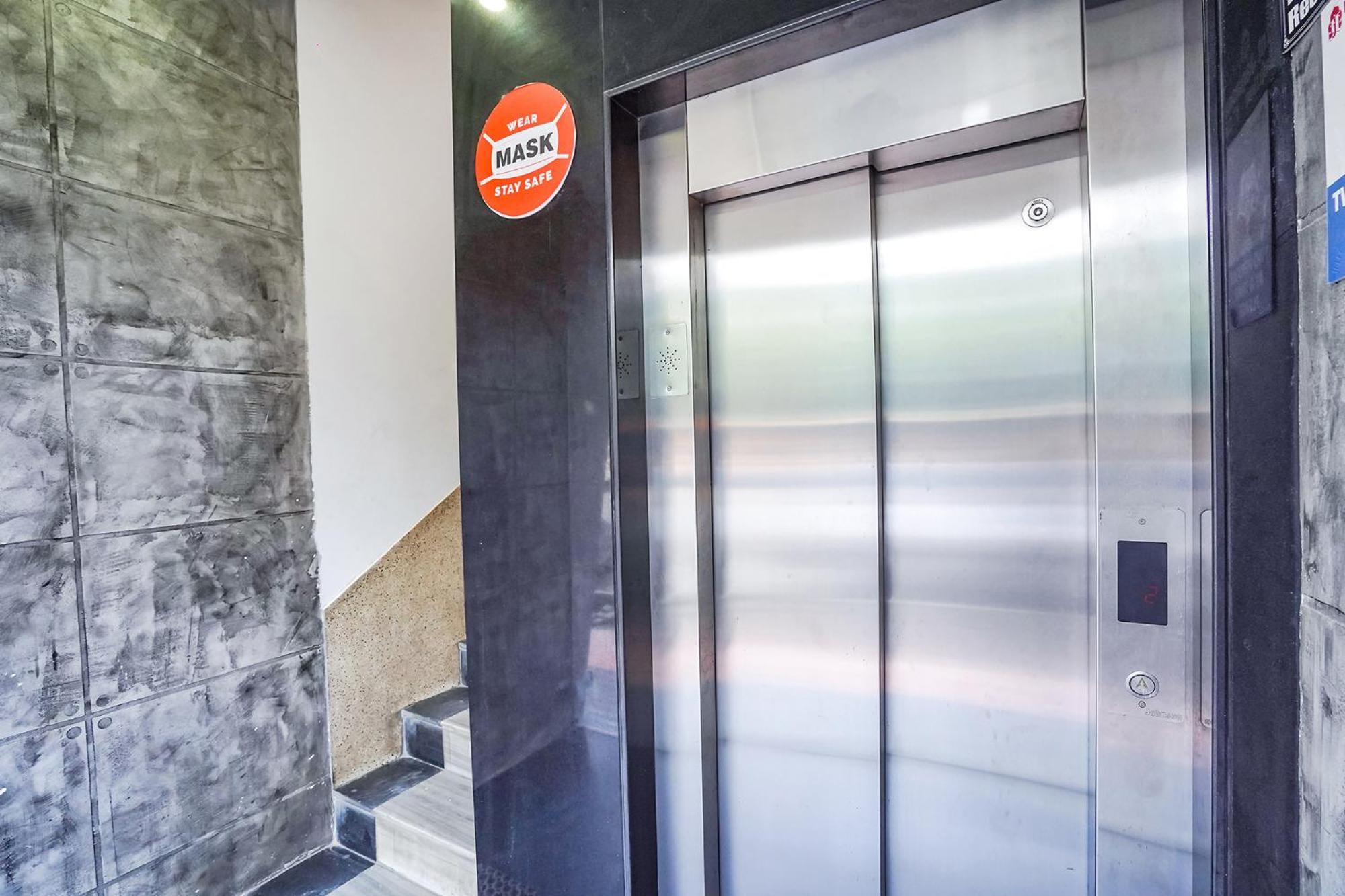 Fabhotel Jagannath - Nr Platinum Hospital, Sitabuldi Nagpur Ngoại thất bức ảnh